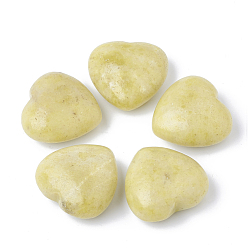 Peridoto Piedras naturales del amor del corazón del peridoto, piedras de palma de bolsillo para el equilibrio de reiki, 29~29.5x30~30.5x15 mm