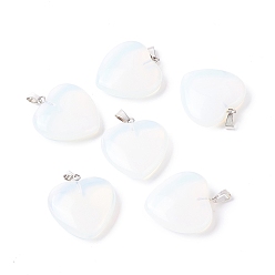 Opalite Pendentifs opalite, avec les accessoires en laiton de tonalité de platine, cœur, 27~28x24.5~26x6~8.5mm, Trou: 2.4x5.6mm