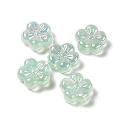 Vert Clair Placage uv perles de fleurs acryliques irisées arc-en-ciel, 5 pétale de fleur de prunier, vert clair, 22x23x10mm, Trou: 3.5mm