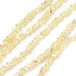 Jaune Perles en verre electroplate, de couleur plaquée ab , facette, triangle, jaune, 3~3.5x2~3x2~3mm, Trou: 0.7mm, Environ 176~180 pcs/chapelet, 13.4~15.3 pouce (34~39 cm)