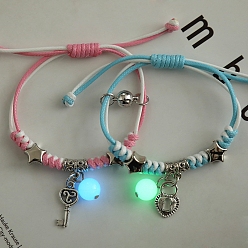 Key 2Pcs 2 Color Luminous Beads & Alloy Enamel Charms Bracelets Set, Glow In The Dark Magnetic Charms Couple Bracleets for Best Friends Lovers, Key Pattern, 5-7/8~11-3/4 inch(15~30cm), 1Pc/color