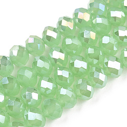 Светло-зеленый Стеклянные бусины с гальваническим покрытием , имитация нефрита, с покрытием AB цвета, граненые, рондель, светло-зеленый, 6x5 мм, отверстие : 1 мм, около 85~88 шт / нитка, 16.1~16.5 дюйм (41~42 см)