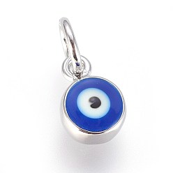 Platine Breloques en laiton émaillé, avec anneau de saut, mauvais œil, bleu, platine, 8x6x4mm, Trou: 3.5mm
