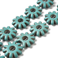 Turquoise Medio Cuentas de turquesas sintéticas hebras, flor, medio turquesa, 28x7 mm, agujero: 1.2 mm, sobre 15 unidades / cadena, 16.34'' (41.5 cm)