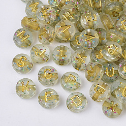 Plaqué Or Placage perles acryliques transparents, avec de la poudre de paillettes, métal enlacée, trou horizontal, plat rond avec la lettre, plaqué or, 7x4mm, Trou: 1.5mm, environ3540 pcs / 500 g