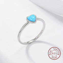 Argent Bague coeur en opale synthétique bleu ciel clair, 925 bagues en argent sterling, argenterie, diamètre intérieur: 18 mm