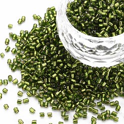 Olive Terne Perles de bugle en verre, Argenté, vert olive, 1.8~2.2x1.8~2mm, Trou: 0.8~0.9mm, environ 15000 pcs / livre