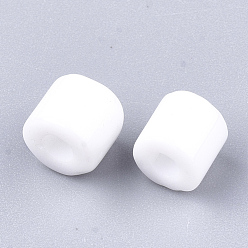 Blanco Canutillos de cristal opaco, agujero redondo, blanco, 7~7.5x6~6.5 mm, agujero: 2.5 mm, sobre 800 unidades / bolsa