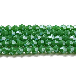 Verdemar Hebras de cuentas de vidrio electrochapado de color sólido opaco, lustre de la perla chapado, facetados, bicono, verde mar, 4x4 mm, agujero: 0.8 mm, sobre 87~98 unidades / cadena, 12.76~14.61 pulgada (32.4~37.1 cm)