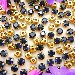 Azul Oscuro Coser redondo plano en diamantes de imitación, diamantes de imitación de cristal, Enlaces multifilares, con ajuste de puntas de latón, añil oscuro, 4 mm, sobre 1400~1440 unidades / bolsa