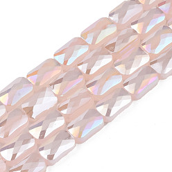 Rose Brumeux Galvanoplastie opaques couleur unie perles de verre brins, de couleur plaquée ab , facette, rectangle, rose brumeuse, 7x4x3mm, Trou: 1mm, Environ 79~80 pcs/chapelet, 20.47 pouce (52 cm)