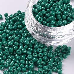 Verde azulado Hornear bolas de semillas de vidrio de pintura, cerceta, 6/0, 4~5x3~4 mm, agujero: 1~2 mm, sobre 4500 unidades / bolsa