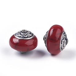 Rouge Foncé Perles de style tibétain, avec du laiton, turquoise synthétique, plat rond, argent antique, rouge foncé, 15.5x18.5x18.5mm, Trou: 1.5mm
