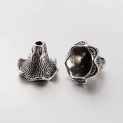 Argent Antique 6 -petal style tibétain bouchons en alliage de perles, argent antique, 18x21mm, Trou: 4mm