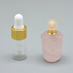 Quartz Rose Pendentifs de bouteille de parfum à quartz rose naturel facetté, avec des résultats en laiton et des bouteilles d'huile essentielle en verre, 40~48x21~25mm, trou: 1.2 mm, capacité de la bouteille en verre: 3 ml (0.101 fl. oz), capacité des pierres précieuses: 1 ml (0.03 fl. oz)