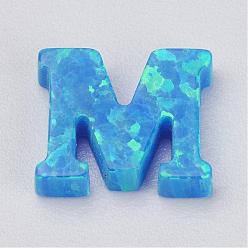 Letter M Charmes en opale synthétique, letter.m, 10x8.5x2.5mm, Trou: 0.8mm