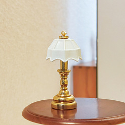 Blanc Modèle de mini lampe de table en alliage, accessoires de maison de poupée micro paysage, faire semblant de décorations d'accessoires, blanc, 18x43mm