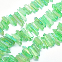 Светло-зеленый Гальванические природный кристалл кварца бусы пряди, окрашенные, самородки, с покрытием цвета радуги, светло-зеленый, 20~39x5~12 мм, отверстие : 1~1.5 мм, около 15.7 дюйма (40 см).