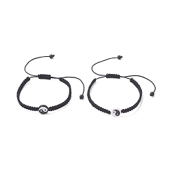 Noir 2 pcs 2 ensemble de bracelets de perles tressées yin yang en acrylique de couleur, noir et blanc, diamètre intérieur: 1-3/4~3-5/8 pouce (4.6~9.1 cm), 1 pc / couleur