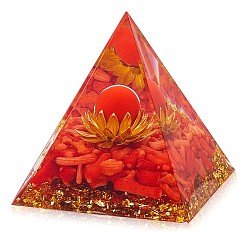 Résine Orgone pyramide protection cristal gemme pyramide reiki pyramide à énergie positive chakra méditation pyramide pour le succès santé porte-bonheur anti-stress décor cadeau collection (rouge), 60x60x62mm