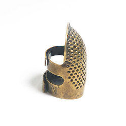 Antique Bronze Brass Sewing Thimble Finger Protector, Adjustable Finger Shield Protector, DIY Sewing Tools, Antique Bronze, 26mm
