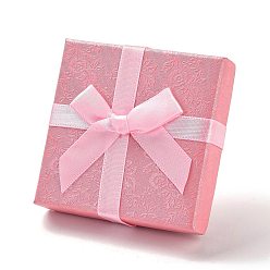 Pink Cajas de embalaje de anillos de pareja de cartón, Estuche de regalo de joyería con esponja en el interior para anillos., cuadrado con lazo rosa, rosa, 7.45x7.5x2.2~2.65 cm