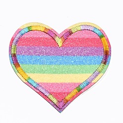 Colorido Apliques de corazón, tela de bordado computarizada para planchar / coser parches, accesorios de vestuario, colorido, 64.5x67x1 mm