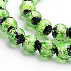 Césped Verde Cuentas redondas de vidrio de lámina plateada hechas a mano de estilo luminoso que brillan en la oscuridad, verde césped, 8 mm, agujero: 1 mm