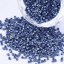 Bleu Bleuet Perles cylindriques en verre, Perles de rocaille, couleurs métalliques, trou rond, bleuet, 1.5~2x1~2mm, Trou: 0.8mm, environ 8000 pcs / sachet , environ 85~95 g /sachet 