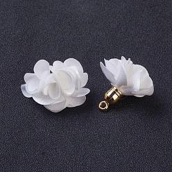 Blanc Décorations de pendentif en tissu, avec les accessoires acryliques, fleur, blanc, 25~30x28~35mm, Trou: 2mm