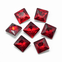 Rouge Pointé cabochons en strass de verre, dos plaqué, facette, carrée, rouge, 10x10x5mm