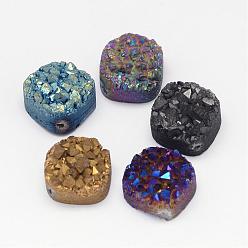 Color mezclado Galvanizadas druzy natural de cristal de cuarzo, plaza, color mezclado, 14x14x8~10 mm, agujero: 1.5 mm