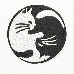 White Computerized Embroidery Cloth Iron on/Sew on Patches, Costume Accessories, Appliques, Flat Round with Cat Shape, Black & White, 75mm