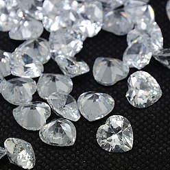 Clear Cubic Zirconia Pointed Back Cabochons, Grade A, Faceted, Heart, Clear, 5x5x3mm