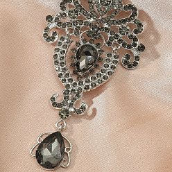 Chorro Alfileres de diamantes de imitación de corona, Broche de aleación en tono platino para ropa de mochila., jet, 90x50 mm