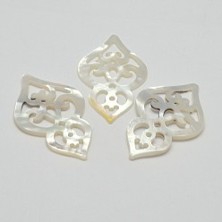 White Natural Mother of Pearl Shell Pendants, Flower, White, 38.5x24x2mm, Hole: 4x1.5mm