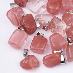 Quartz Cerise Cerise quartz pendentifs en verre, avec cliquet en acier inoxydable, nuggets, 15~35x10~20x5~15mm, Trou: 3x7.5mm