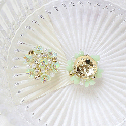 Verde Pálido Cabuchones de resina, perlas de racimo, con diamantes de imitación de cristal y engastes de disco perforado de aleación chapada en oro, flor, verde pálido, 22 mm