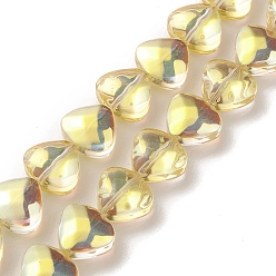 Kaki Clair Brins de perles de verre de galvanoplastie transparentes, demi arc-en-ciel plaqué, cœur, kaki clair, 12x13x7mm, Trou: 1mm, Environ 55 pcs/chapelet, 25.51'' (64.8 cm)