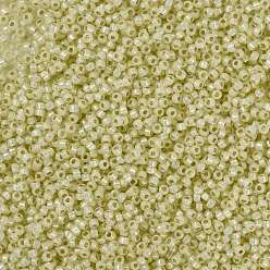 (RR554) Dyed Light Daffodil Silverlined Alabaster Cuentas de rocailles redondas miyuki, granos de la semilla japonés, 8/0, (rr 554) narciso claro teñido alabastro plateado, 8/0, 3 mm, agujero: 1 mm, Sobre 2111~2277 unidades / 50 g
