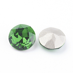 Fern Green Pointed Back & Back Plated Glass Rhinestone Cabochons, Grade A, Faceted, Flat Round, Fern Green, 8x4.5mm