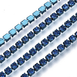 Light Sapphire Electrophoresis Iron Rhinestone Strass Chains, Rhinestone Cup Chains, with Spool, Light Sapphire, SS8.5, 2.4~2.5mm, about 10yards/roll