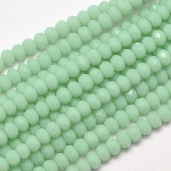 Verde Pálido Facetado rondelle cuentas de vidrio hebras, verde pálido, 3.5x2 mm, agujero: 0.5 mm, sobre 148 unidades / cadena, 14.9 pulgada