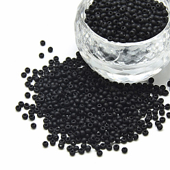 Noir 12/0 grader des perles de rocaille en verre rondes, style givré opaque, noir, 2x1.5mm, Trou: 0.8mm, environ 30000 pcs / sachet 
