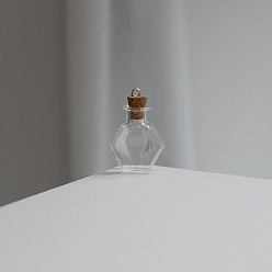 Clair Bouteilles en verre hexagonales miniatures, avec bouchons en liège, bouteilles de vœux vides, pour accessoires de maison de poupée, fabrication de bijoux, clair, 20x25mm