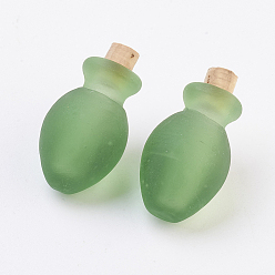 Green Handmade Lampwork Perfume Bottle Pendants, Essential Oil Bottle, Frosted, Green, 29~30mm, Hole: 5~5.5mm, Bottle Capacity: 0.5~1ml(0.017~0.03 fl. oz)