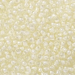 (981C) Inside Color Crystal/White Lined Toho perles de rocaille rondes, perles de rocaille japonais, (981 c) couleur intérieure cristal / doublé blanc, 11/0, 2.2mm, Trou: 0.8mm, environ5555 pcs / 50 g