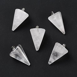 Cristal de Quartz Pendeloques de cristal de quartz naturel, pendentifs en cristal de roche, avec les accessoires en laiton de tonalité de platine, cône à facettes, 25~28x15~16x13~14mm, Trou: 2x6mm