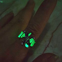 Verde Primavera Media Anillo de puño abierto con dragón esmaltado de luminarias, anillo ancho grueso de aleación que brilla en la oscuridad para mujer, verde primavera medio, diámetro interior: 20 mm