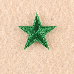 Зеленый Компьютеризированная вышивка тканью утюжок на / шить на заплатках, аксессуары для костюма, аппликация, звезда, зелёные, 3x3 см